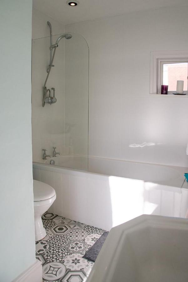 Quay House, Woodbridge Villa Buitenkant foto